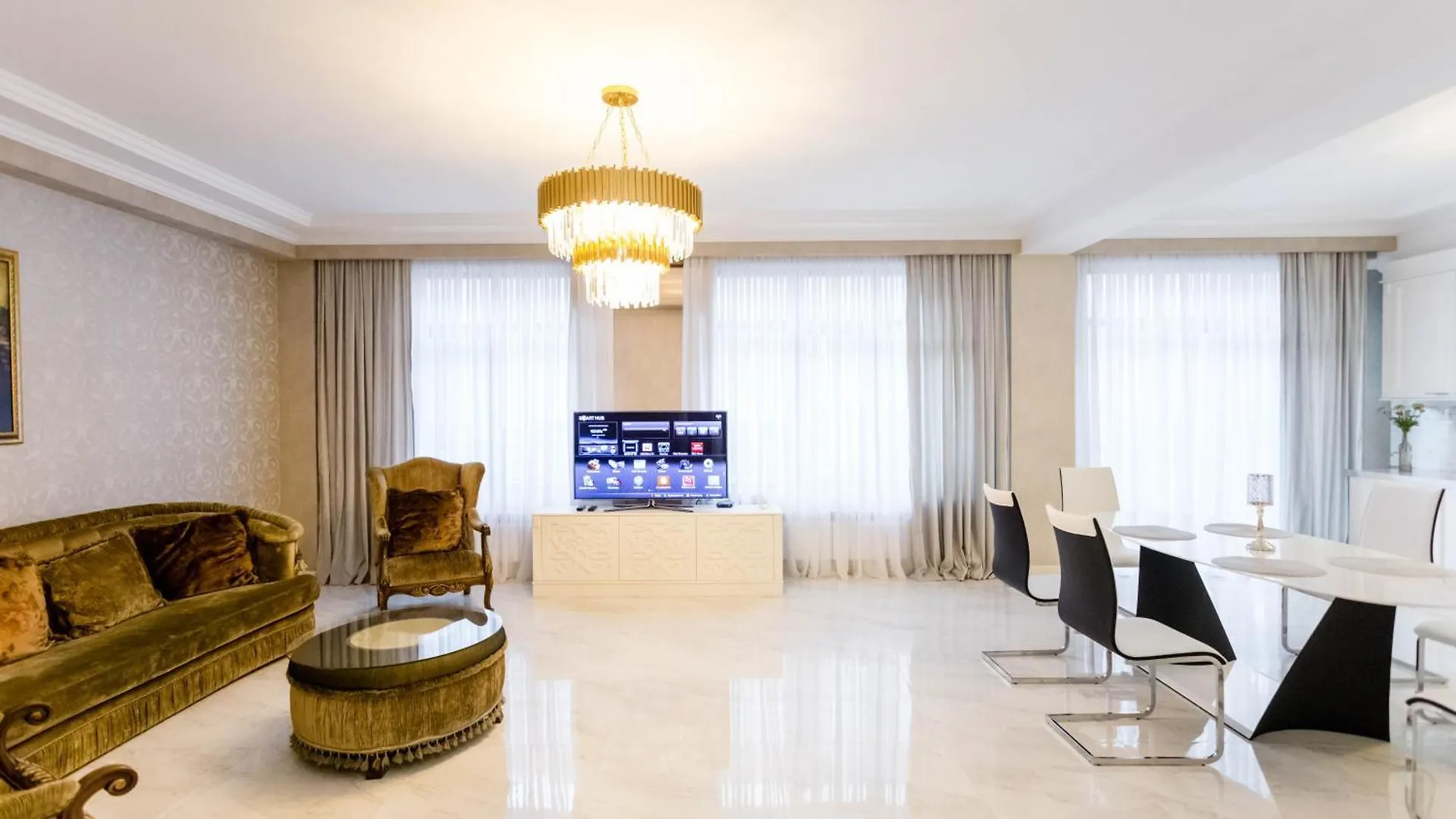 Luxury Apartment For Families Or Group Of Visitors In City Center I Tbilisi Georgia