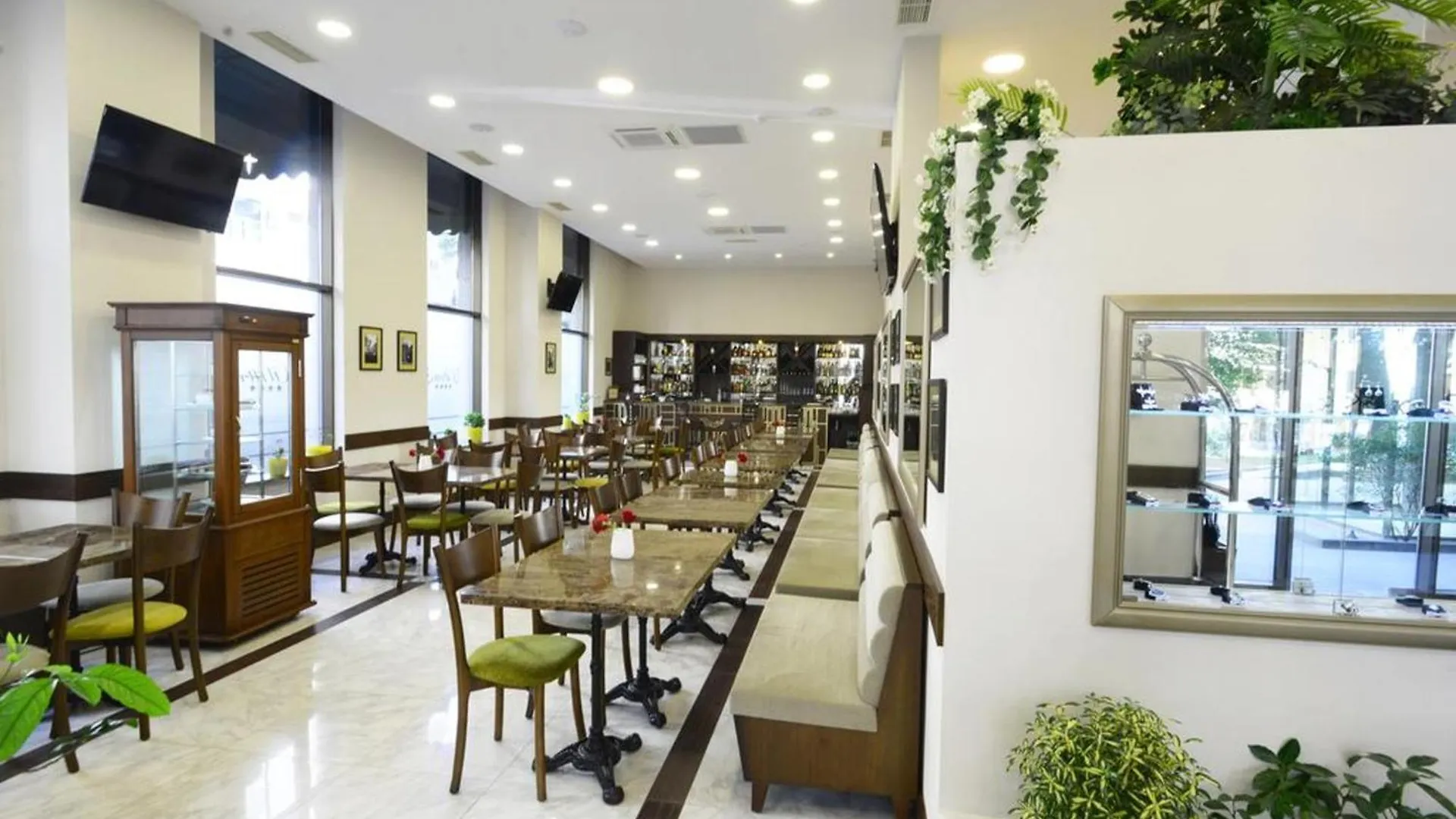 Luxury Apartment For Families Or Group Of Visitors In City Center I Tbilisi