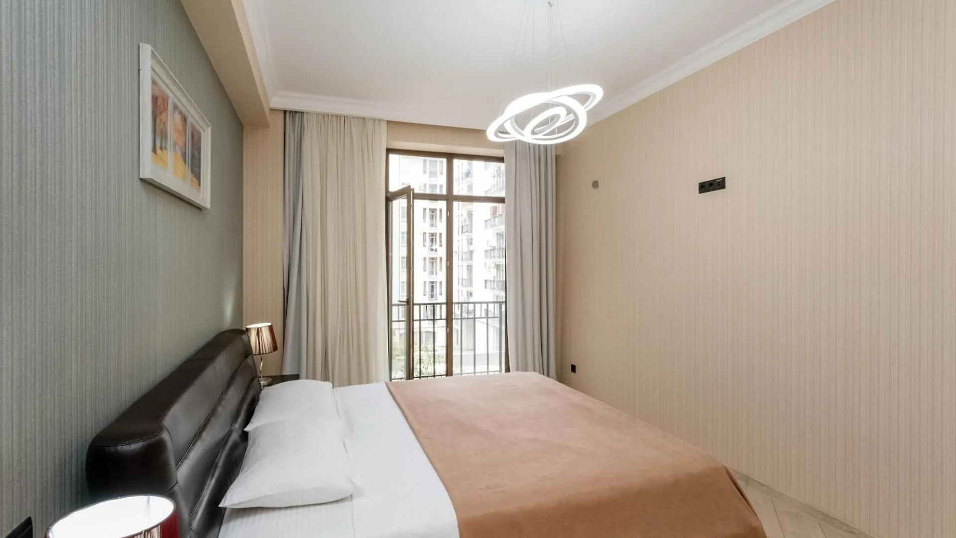 Luxury Apartment For Families Or Group Of Visitors In City Center I Tbilisi