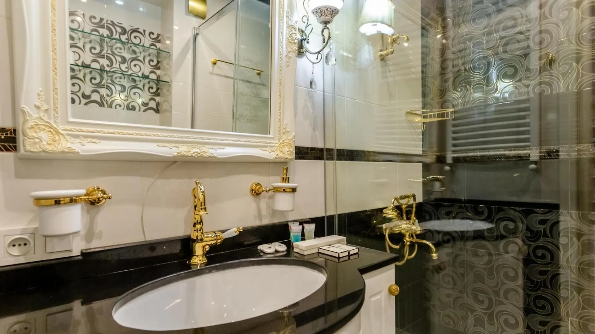 Luxury Apartment For Families Or Group Of Visitors In City Center I 第比利斯 格鲁吉亚